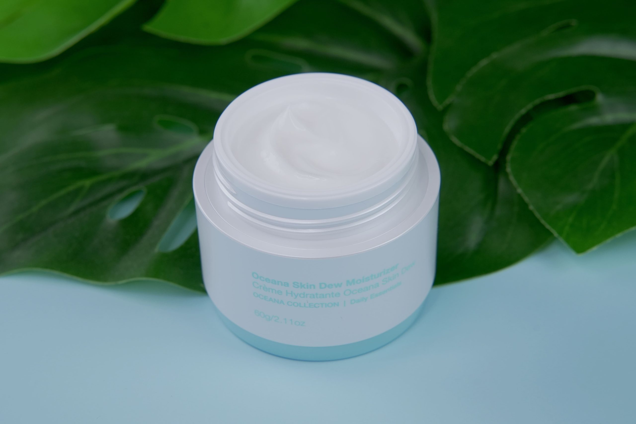 Open jar of the Oceana Skin Dew Moisturizer