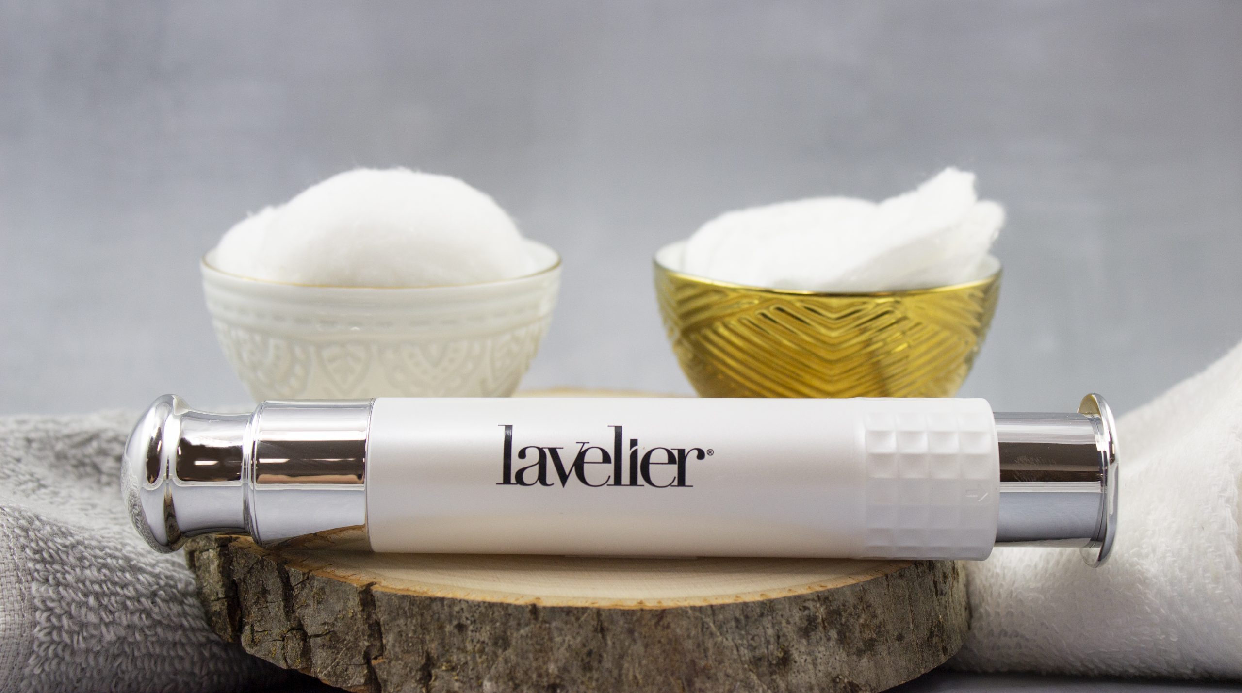 Lavelier Wrinkle Corrector