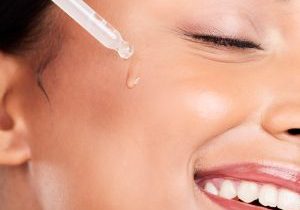 woman face serum