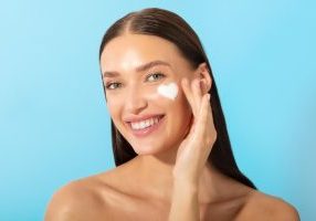 woman skincare ingredients